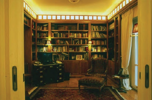 Gallery item